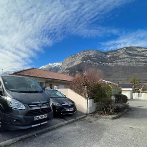 https://grenoble-sud-varces-suite-privatise-au-pied-des-montagnes.hotels-rhonealpes.com